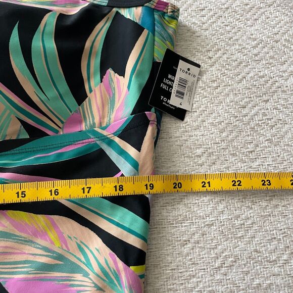 Torrid Womens 4 Active Wireless Mesh High Neck One Piece Swimsuit Floral NWT - Picture 8 of 9
